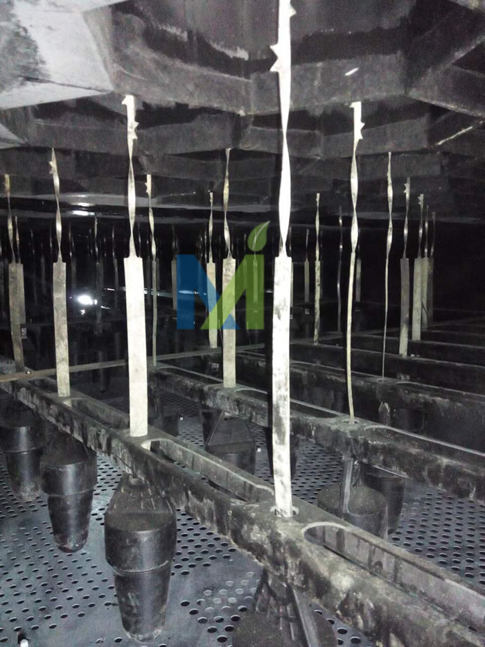 湿电除尘器316L不锈钢阴极线安装现场